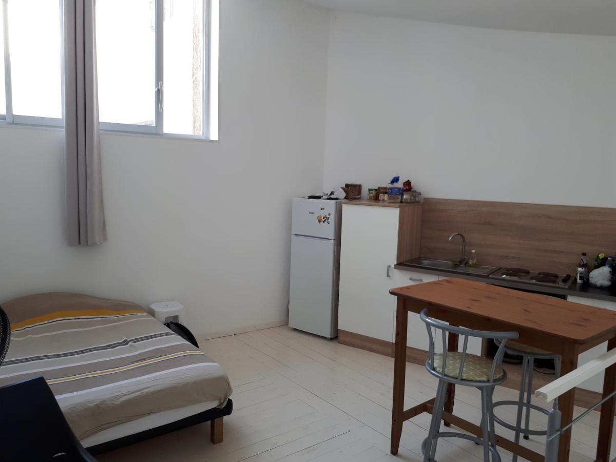 Appartement En Duplex Viviers ภายนอก รูปภาพ