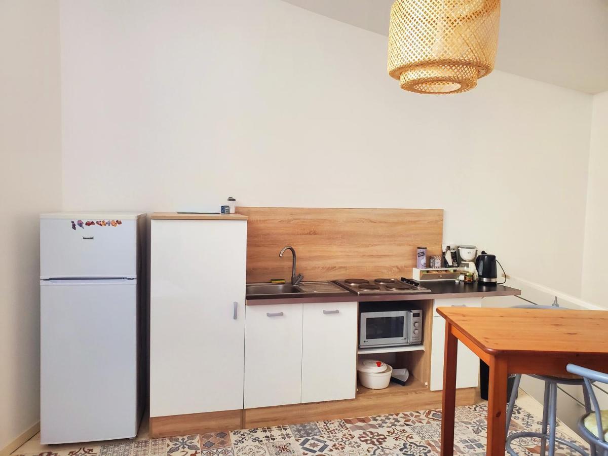Appartement En Duplex Viviers ภายนอก รูปภาพ